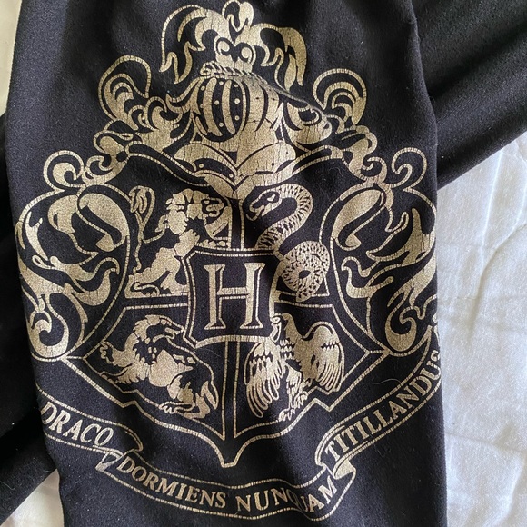 Black Harry Potter Leggings - Picture 2 of 3